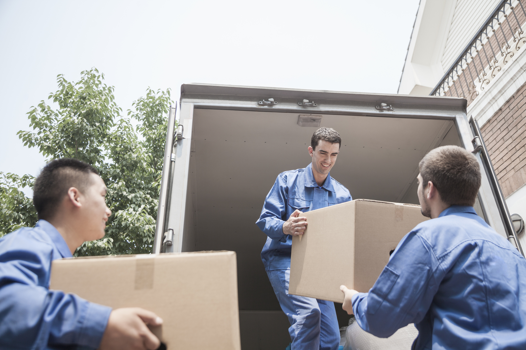 10 Ways to Avoid Moving Scams